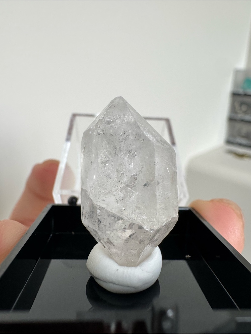 Crystal mineral specimen